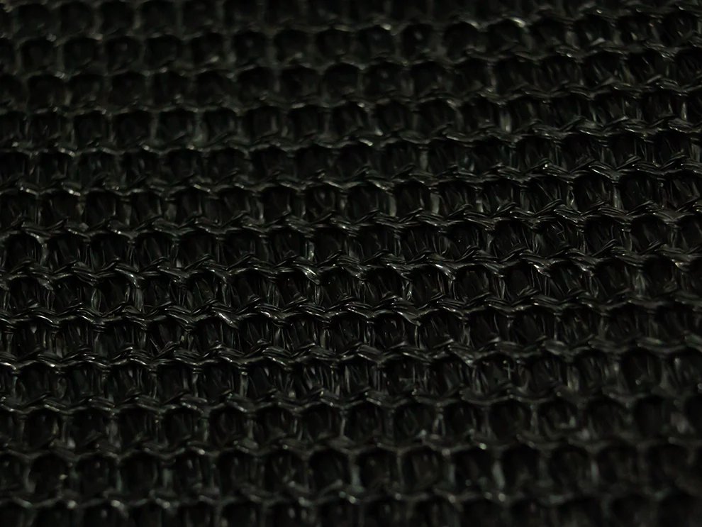 negro_25358709-f189-4d79-b2d1-8a60cec1be40-1.png